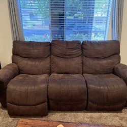 Lazy boy Reclining Couches 