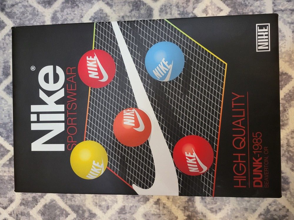 New Nike Jordan Dunks 1985 Size 8.5