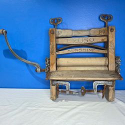 Vintage Antique Cruso No. 150 Clothes Wringer
