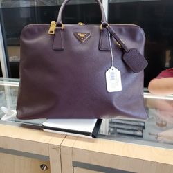 Prada Purse If You Interested Ask For Maribel Thank You 😊 