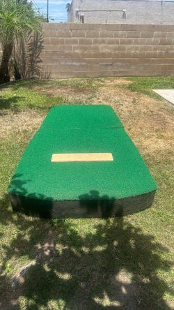 Standard Two-Piece Practice Mounds