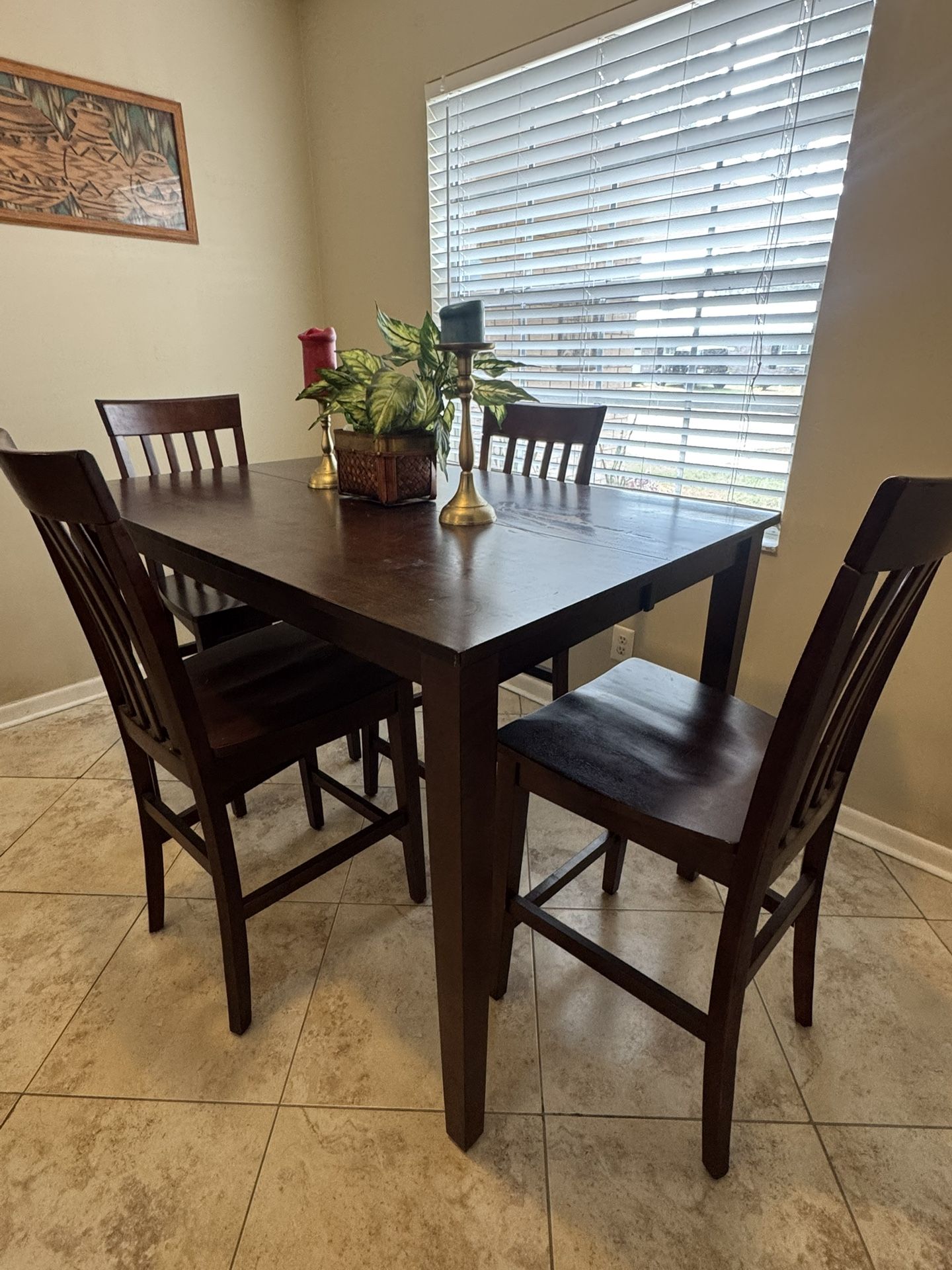 Dining Room Table With Chairs