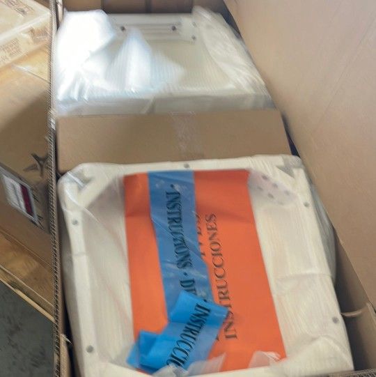 Maddox Crossing Dining Chairs 