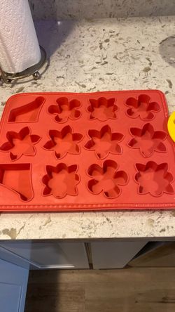 Silicone soap molds