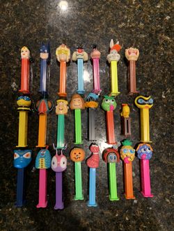 Vintage Pez Dispenser Lot Batman Bugs Bunny Speedracer Barney Taz Wonder Woman