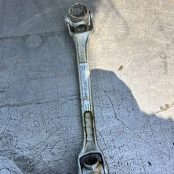 Craftsman Multi Wrench 
