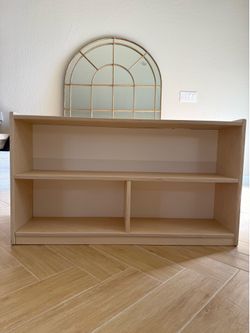 Lovevery Montessori Playshelf