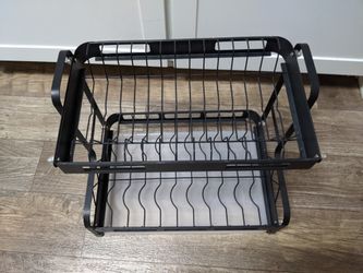 Dish Drying Rack In Excellent Condition Nothing Wrong With It.No Hold 