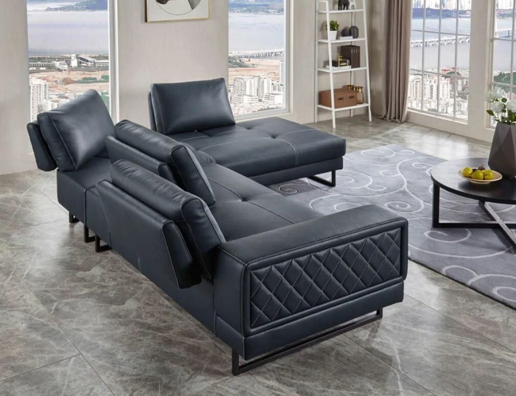 Sectional Sofas