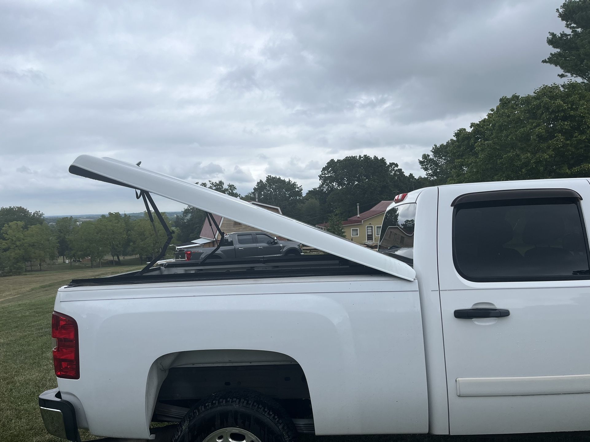 ARE Hard Tonneau Cover