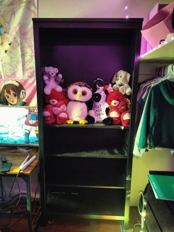 Free black bookshelf