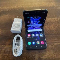Samsung Galaxy Z Flip 3 5G UNLOCKED