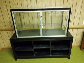 Glass Show Case 