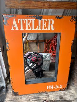 Atelier mirror