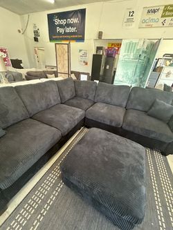 Sectional sofa corduroy fabric / financing available