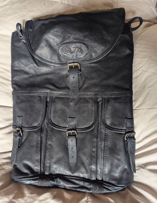 New 1990's 100% Leather Backpack Day Bag Pack Camel Memorabilia Collectors Hobo Sack Black Shoulder Travel Tumi Rimowa Daybag