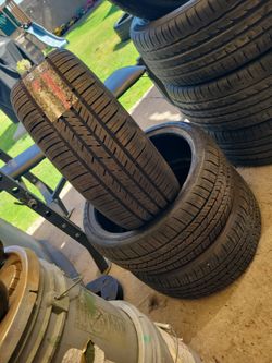 205/40/18 ATLAS FORCE TIRES (3)