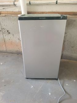 3 Ft 4 Ft Tall Frigidaire