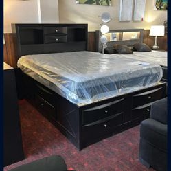 Ireland Espresso Finish Queen Bed
ACME$10 Down Payment And Financing Available