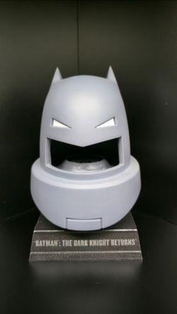 Dark Knight Returns Armored Batman Bust