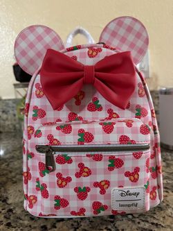 Strawberry Minnie Mouse Loungefly