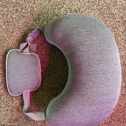 frida nursing pillow