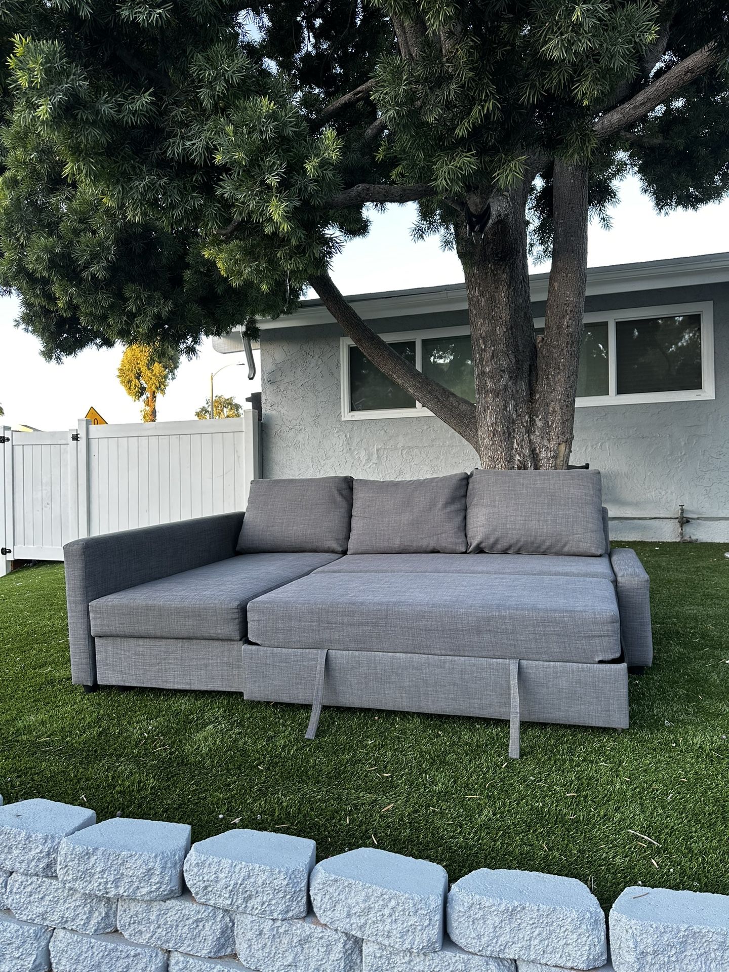 Grey Ikea Friheten Sleeper Sectional Sofa With Storage & Pull Out Bed.
