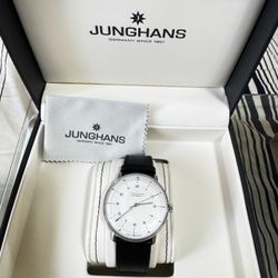 Junghans Max Bill Automatic 38mm Sapphire 27/3500.02 – Full Set – Mint Condition