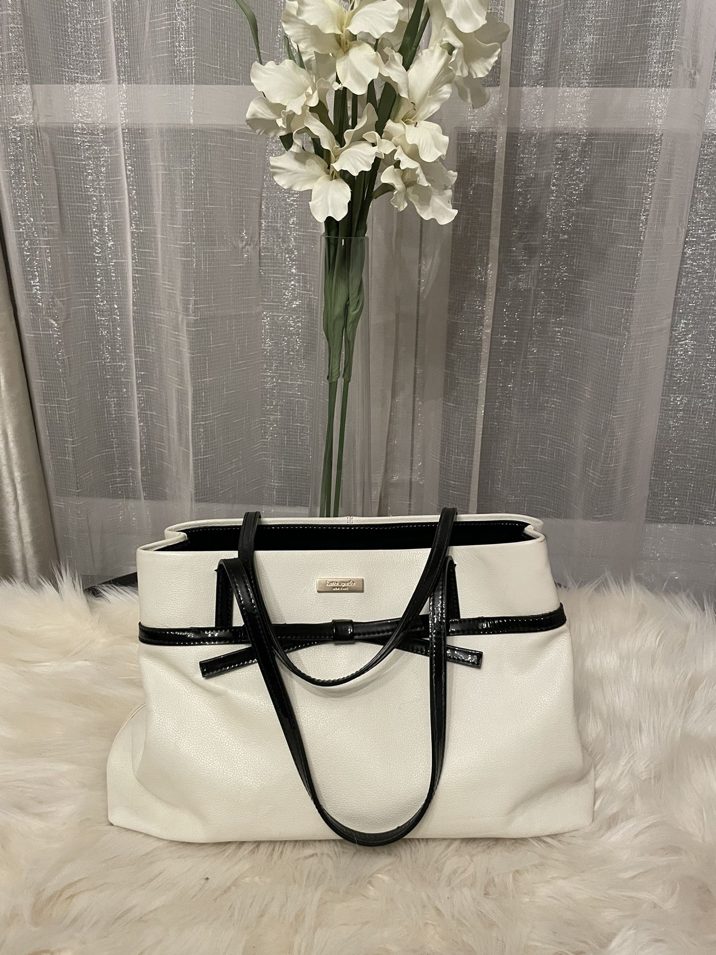 Kate Spade Tote ♠️
