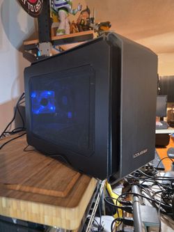 Gaming Mini ITX Pc. i7-CPU. 16GB Ram 512GB SSD GPU: GTX Graphics