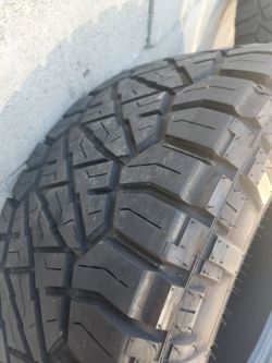 Nitto  Grappler 325/60R20