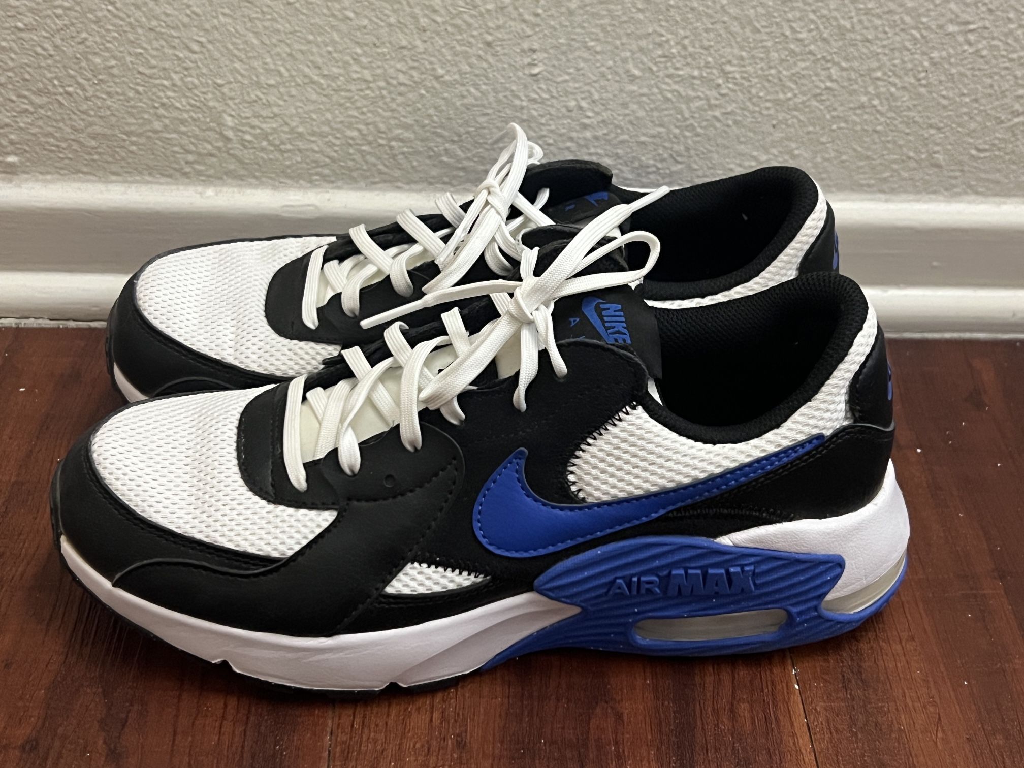 Nike Shoes Size 8