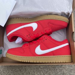 Nike SB Dunk Lows Size 9 Brand New