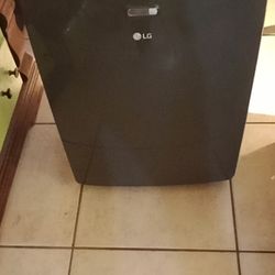 Black LG AIR CONDITIONER