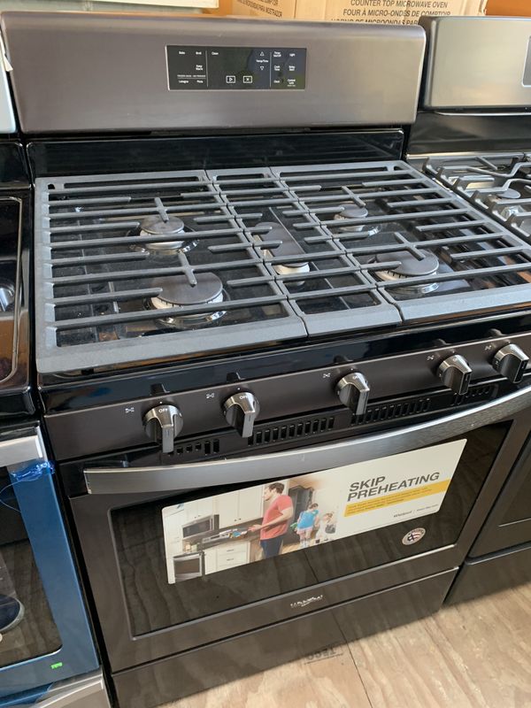 Whirlpool 5 burner black stainless stove for Sale in Englewood, NJ