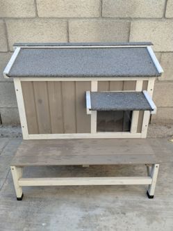 New Outdoor Cat House