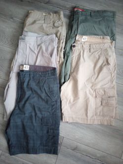5 shorts for Men size 42 $20
