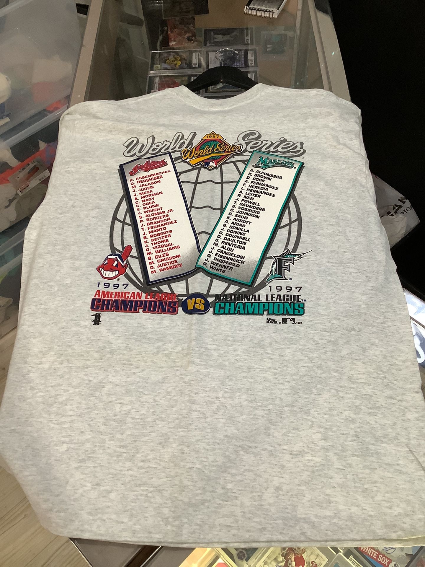 Florida Marlins 1997 World Series Championship T-Shirt for Sale in Miami,  FL - OfferUp