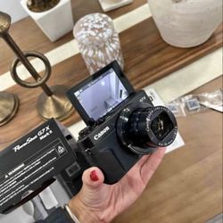 Canon PowerShot G7 X Mark III 20.1MP - Black 