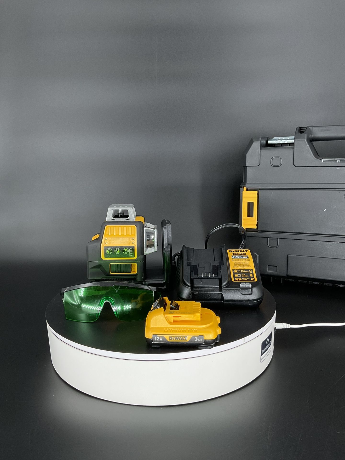 MAXLIGHT Laser Level Meter 3D-4D with 3ah Battery