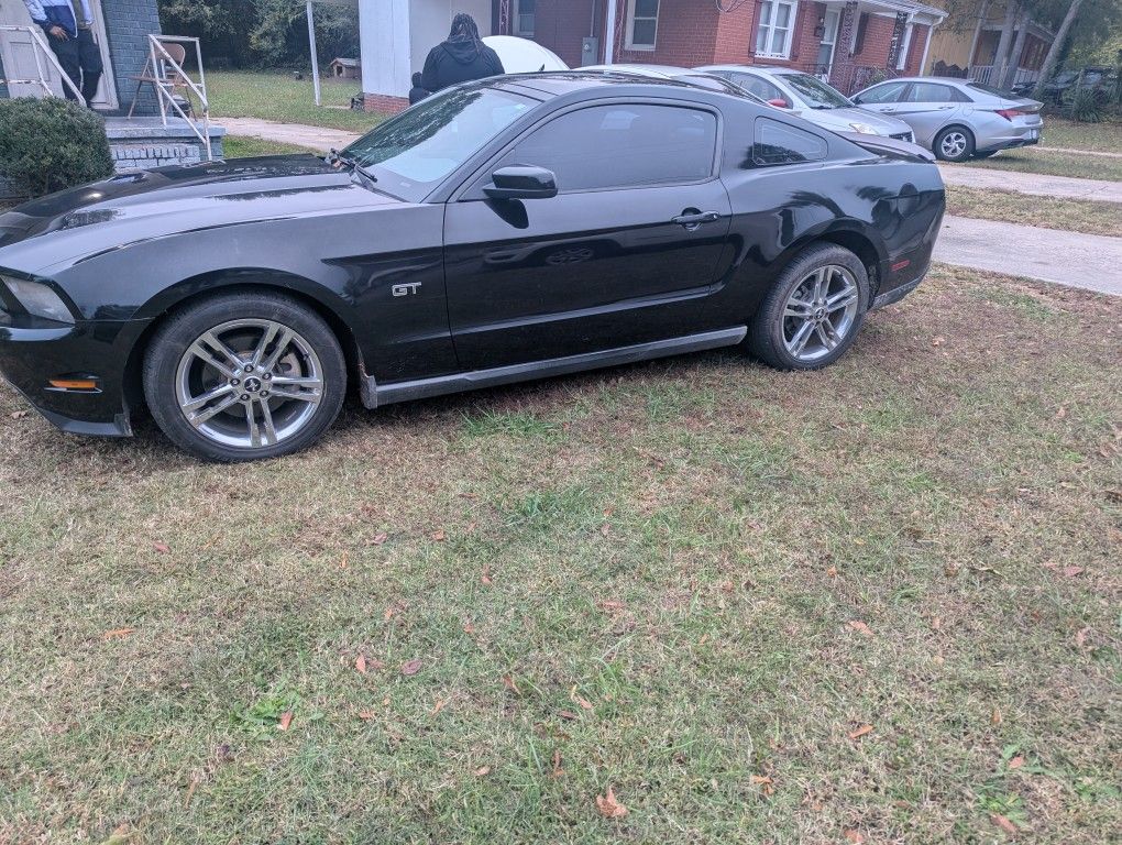 2010 Ford Mustang