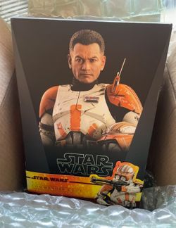 Star Wars Hot Toys 1/6 Scale Clone Commander Cody