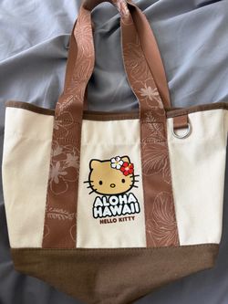 👜 hello kitty