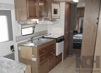 2000 Jayco Quest 270