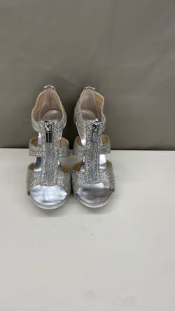 Michael Kors heels. Item No 720 (Shopgoodwill)
