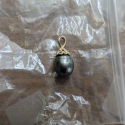 Tahitian Black Pearl Set In 14k