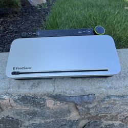 Food Saver Vacuum Sealer