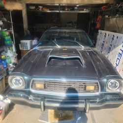Ford Mustang 1975