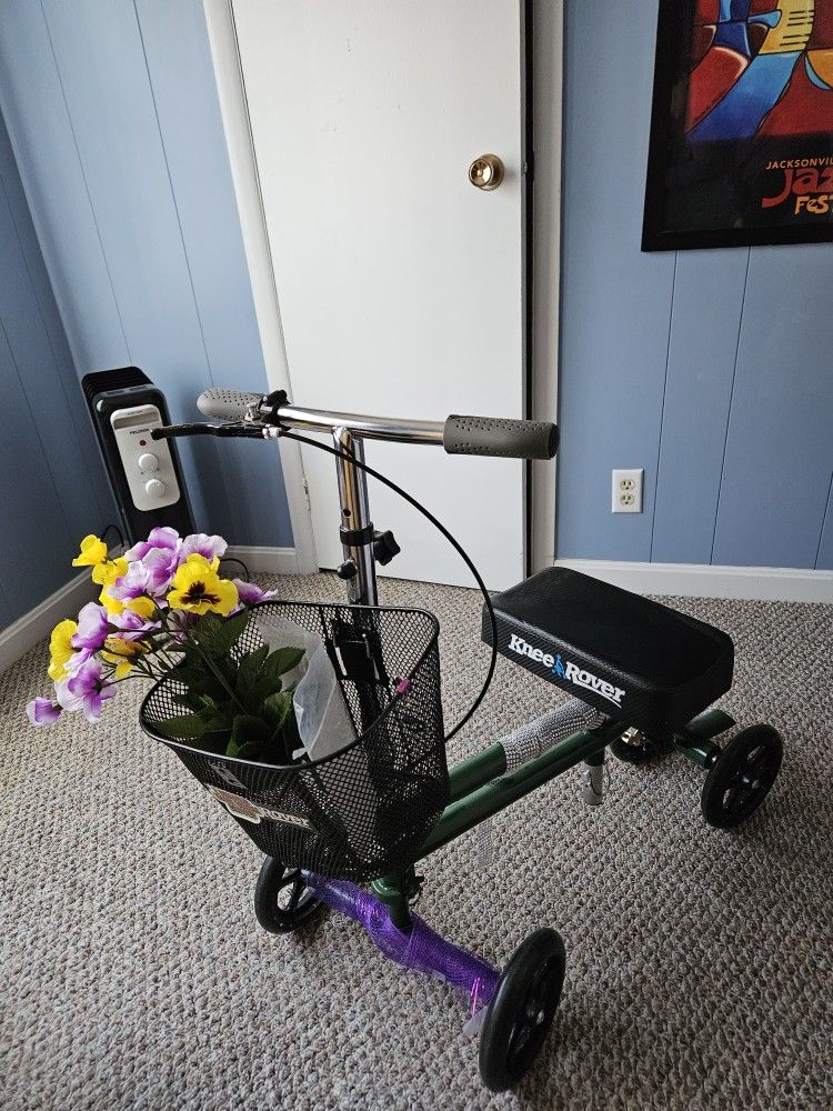 Knee Rover Knee Scooter