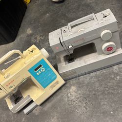 2 Singer Sewing Machine ( For Parts Or Repair ))